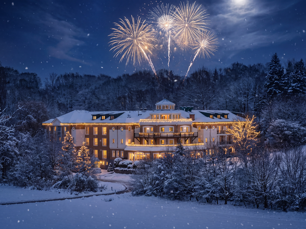 Silvester 2026 mit Galadinner & Live-Musik im Burgenland in Jennersdorf Halbpension Unkategorisiert online kaufen